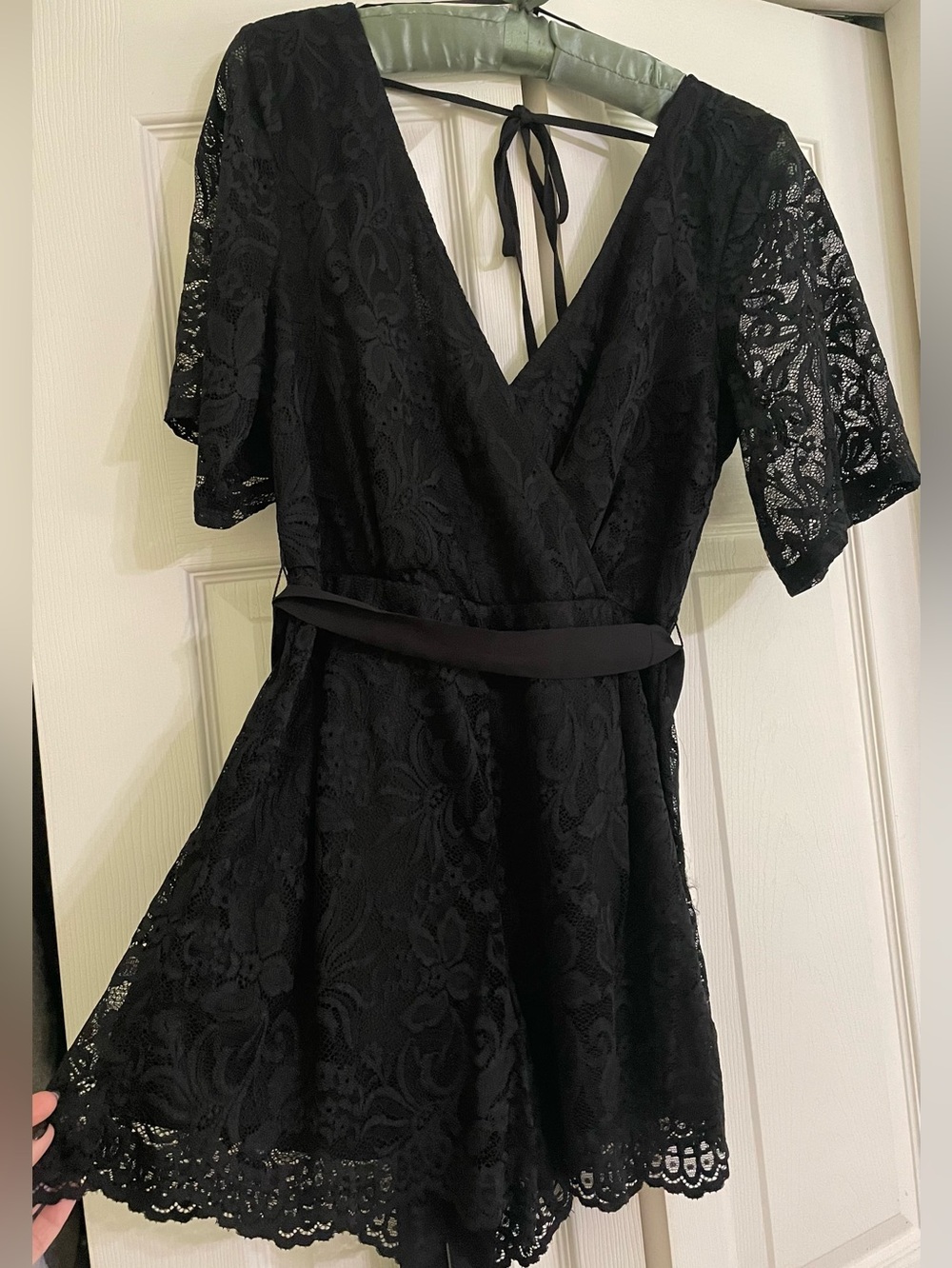 Mi Amore Black Lace V-Neck Mini Dress